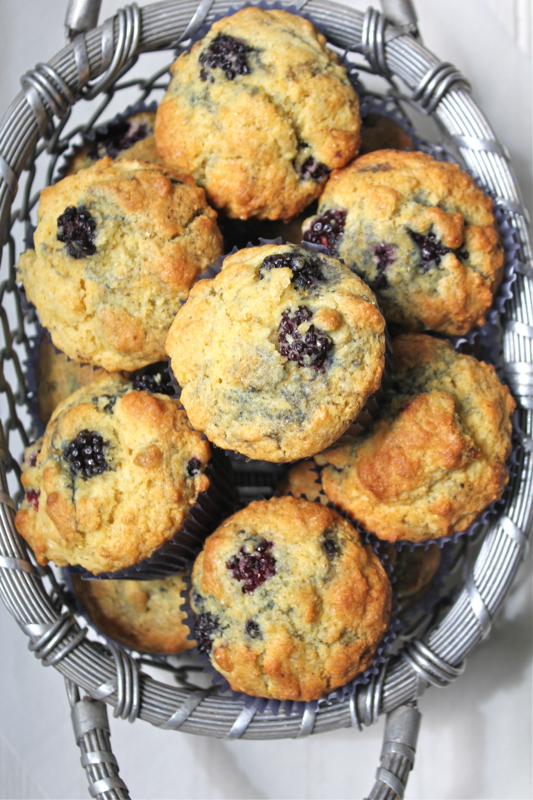 Blackberry Cornmeal Muffins 2V