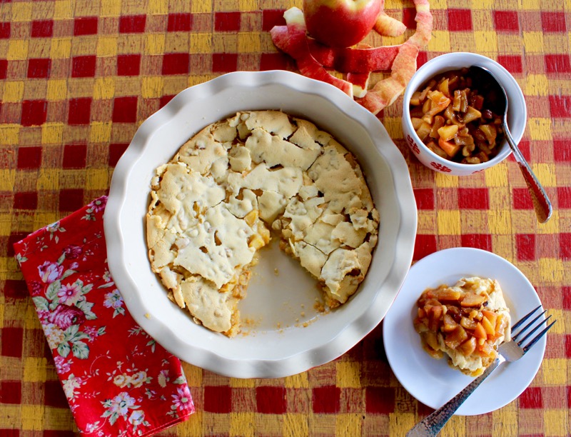 Caramel Apple Pie - Wood & Spoon